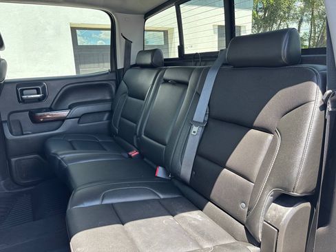 Used 2018 GMC Sierra 1500 SLT AWD/4WD image 19