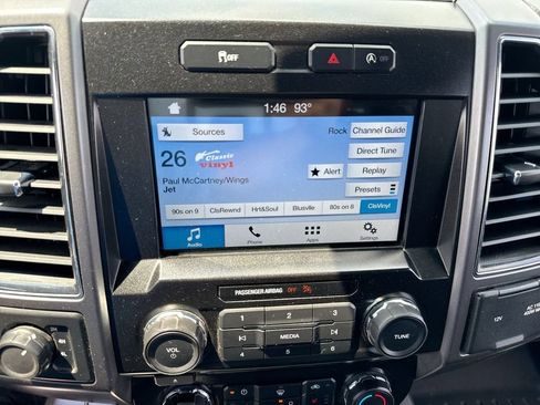 Used 2017 Ford F150 XLT w/ Equipment Group 302A Luxury AWD/4WD image 16