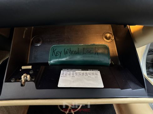 Used 2000 Chevrolet Corvette Convertible 2D w/ Memory Pkg image 44