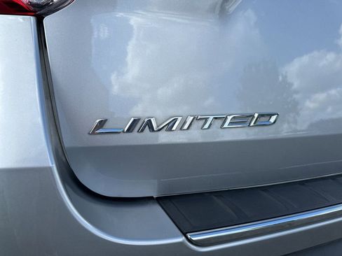 Used 2020 Ford Explorer Limited AWD/4WD image 4