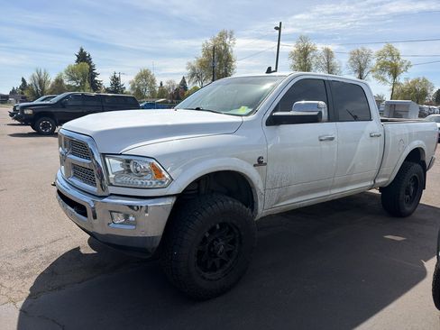 Used 2017 RAM 2500 Laramie image 2