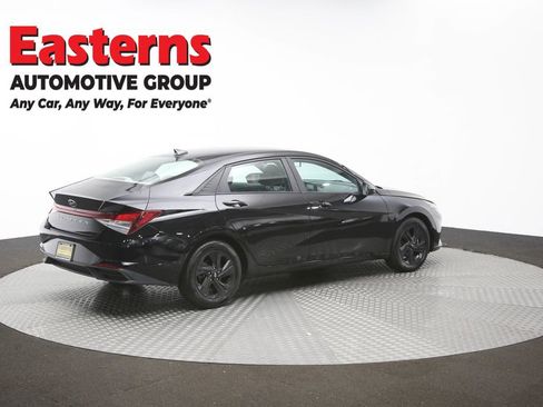 Used 2023 Hyundai Elantra SEL FWD image 42