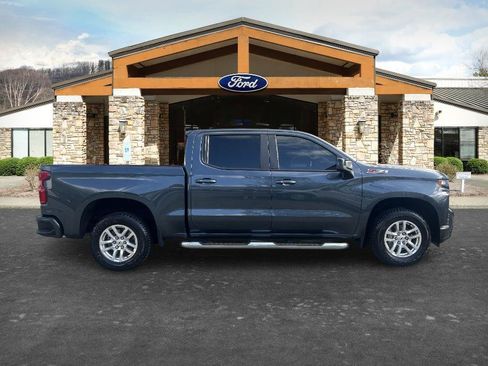 Used 2019 Chevrolet Silverado 1500 RST AWD/4WD image 4