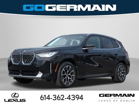 Used 2025 BMW X3 xDrive30i w/ Convenience Package AWD/4WD image 3