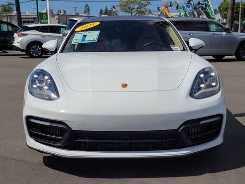 Used 2021 Porsche Panamera RWD image 36