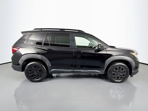 Certified 2023 Honda Passport TrailSport image 4