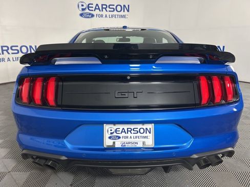 Used 2019 Ford Mustang GT RWD image 15