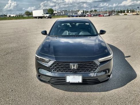Certified 2025 Honda Accord Sport image 11