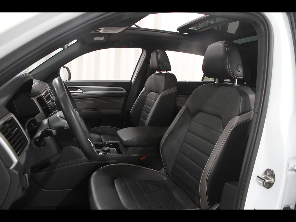 Used 2021 Volkswagen Atlas Cross Sport SEL Premium AWD/4WD image 5