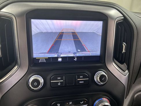 Used 2019 GMC Sierra 1500 SLT w/ SLT Premium Package AWD/4WD image 15