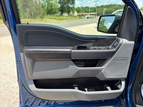 Used 2025 Ford F150 XLT w/ Equipment Group 301A Standard AWD/4WD image 19