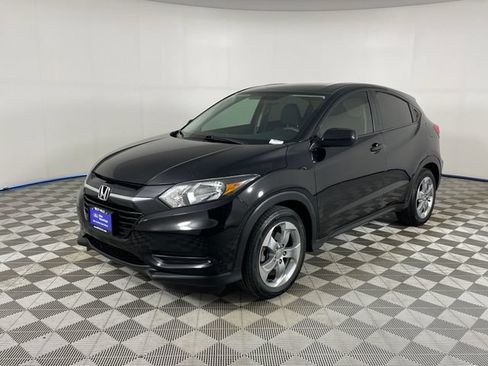 Used 2017 Honda HR-V LX image 1