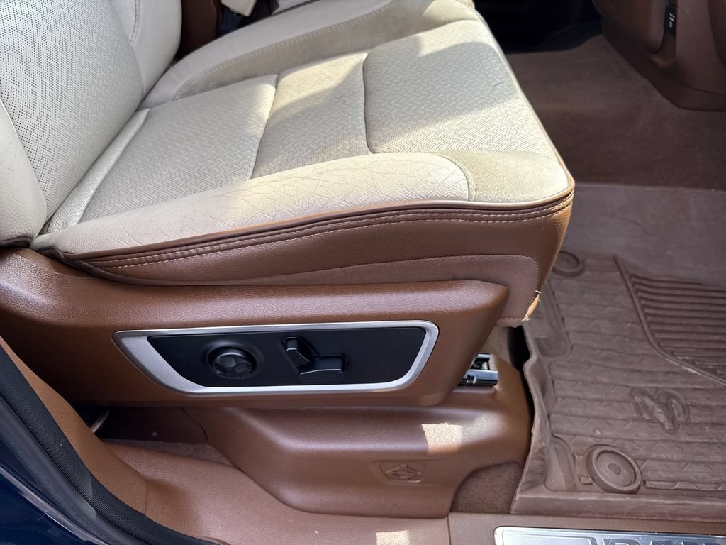 Used 2020 RAM 1500 Laramie AWD/4WD image 17