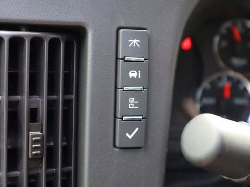 New 2024 Chevrolet Express 3500 w/ Power Convenience Package image 26