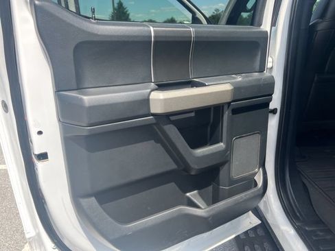 Used 2019 Ford F150 Raptor w/ Equipment Group 802A Luxury AWD/4WD image 9