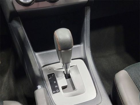 Used 2017 Subaru Crosstrek 2.0i Premium w/ Moonroof Package image 22