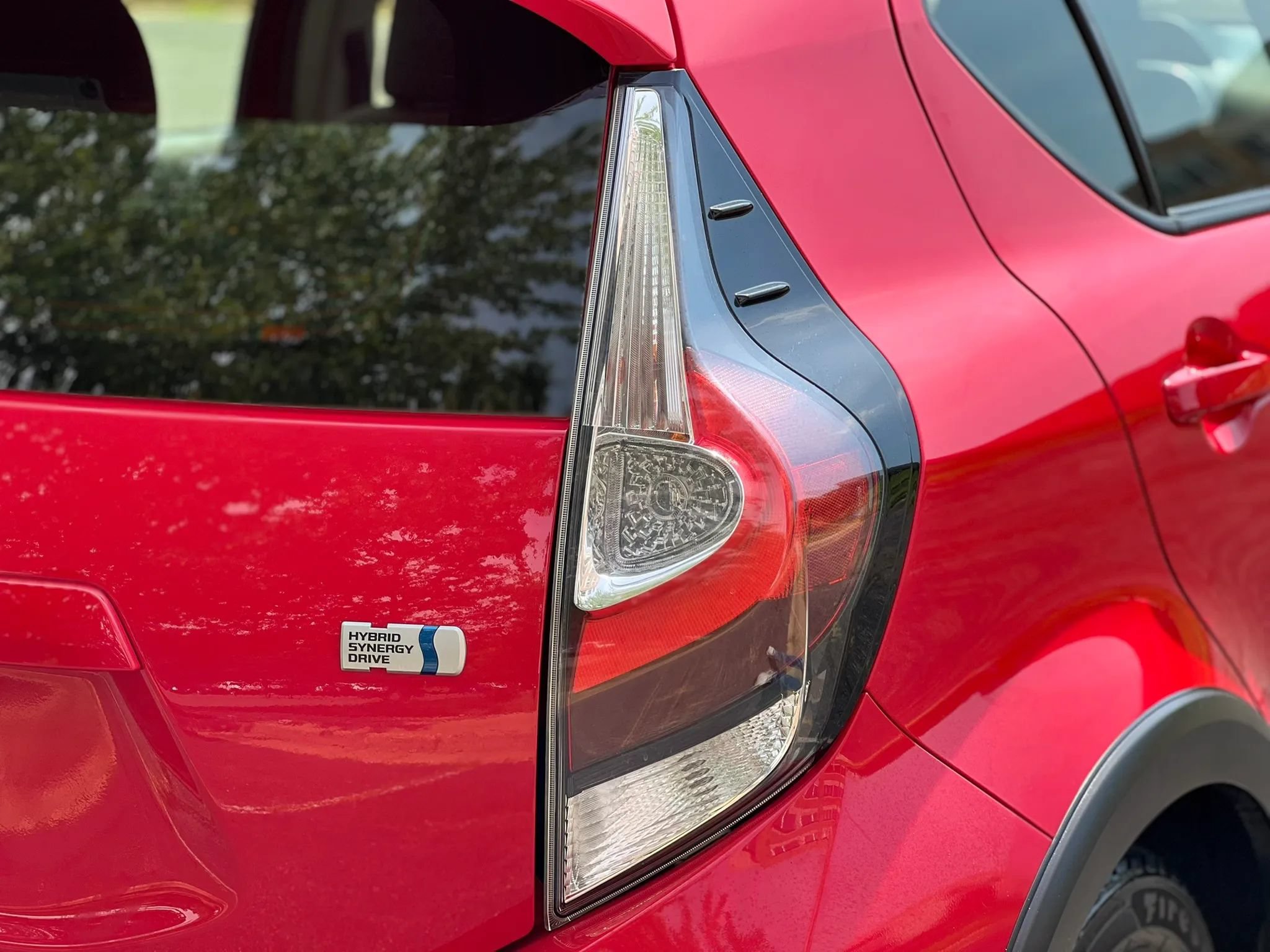 Used 2018 Toyota Prius C Two FWD image 10