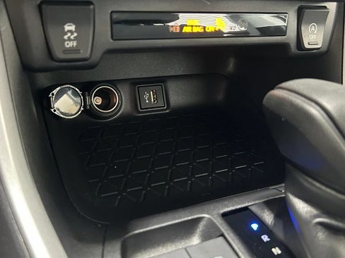 Used 2025 Toyota RAV4 LE FWD image 36