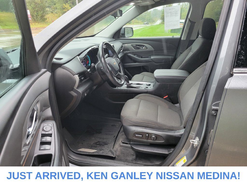 Used 2020 Chevrolet Traverse LT w/ LPO, Floor Liner Package AWD/4WD image 13