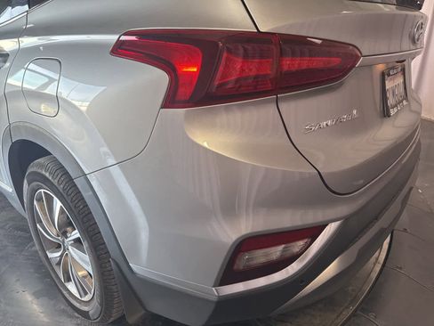 Used 2020 Hyundai Santa Fe SEL w/ Convenience + Premium Package image 23