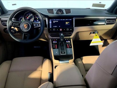 New 2026 Porsche Macan AWD/4WD image 14