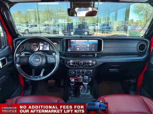 Used 2024 Jeep Wrangler Unlimited Rubicon 392 image 31