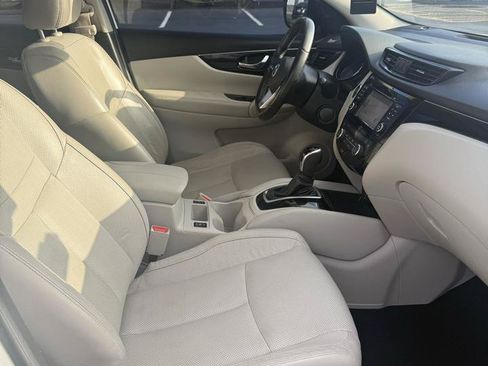 Used 2018 Nissan Rogue Sport SL w/ SL Premium Package AWD/4WD image 15