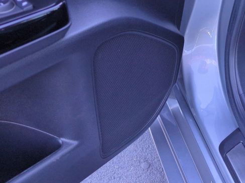 Certified 2024 Lexus ES 300h w/ Premium Package image 17