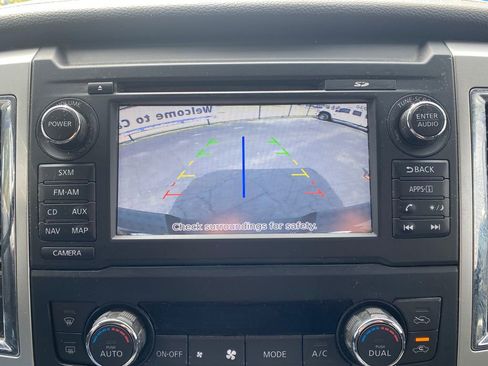 Used 2017 Nissan Titan SV AWD/4WD image 30
