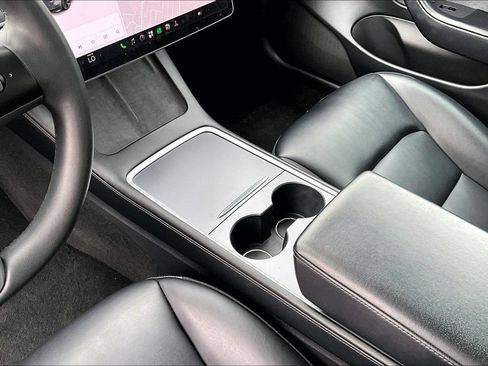 Used 2021 Tesla Model 3 Long Range AWD/4WD image 15