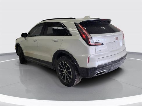 Used 2024 Cadillac XT4 Sport image 4