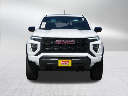 Used 2024 GMC Canyon Elevation w/ Elevation Premium Package AWD/4WD image 2