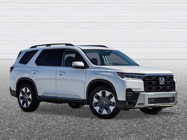 New 2026 Honda Pilot Touring image 5