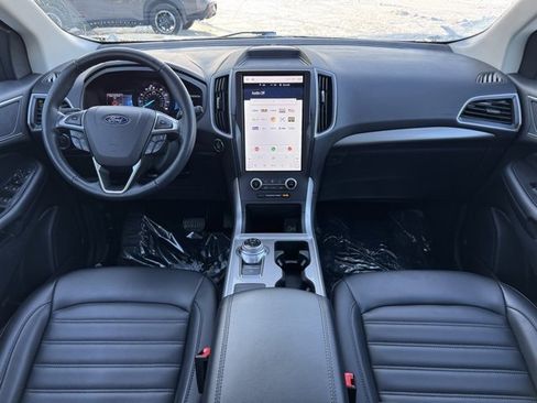 Certified 2024 Ford Edge SEL w/ Convenience Package image 7