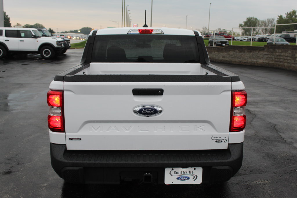 Used 2022 Ford Maverick XL FWD image 4