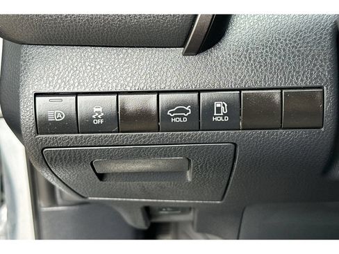Used 2024 Toyota Camry XSE FWD image 30