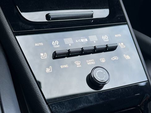 Certified 2026 Porsche Cayenne S AWD/4WD image 21