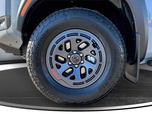 New 2026 Nissan Frontier PRO-4X image 13