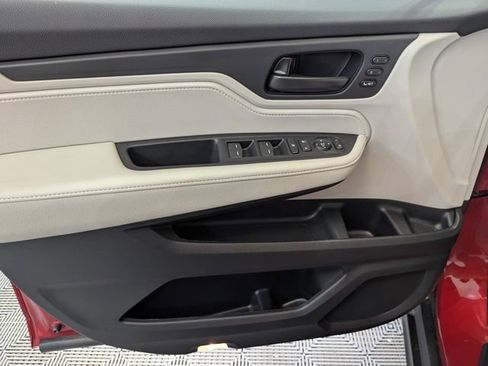 New 2026 Honda Odyssey EX-L image 23