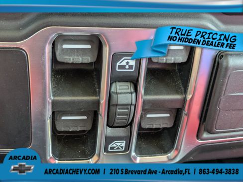 Used 2022 Jeep Gladiator Sport AWD/4WD image 26
