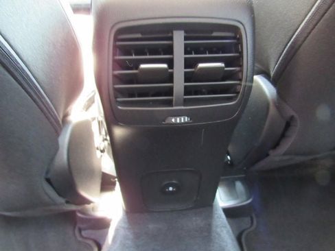 Used 2023 Ford Escape Active AWD/4WD image 26