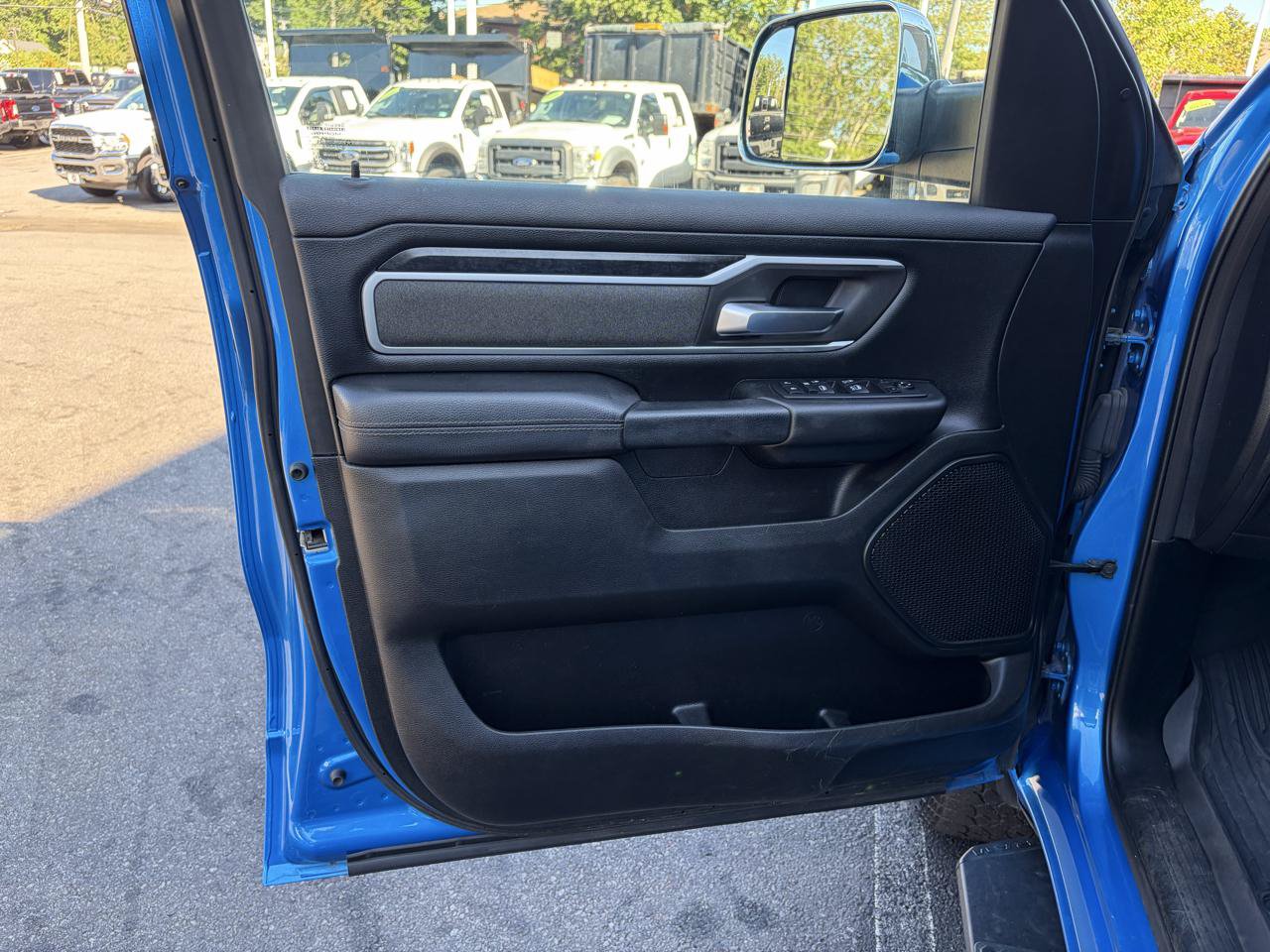 Used 2020 RAM 1500 Big Horn AWD/4WD image 19