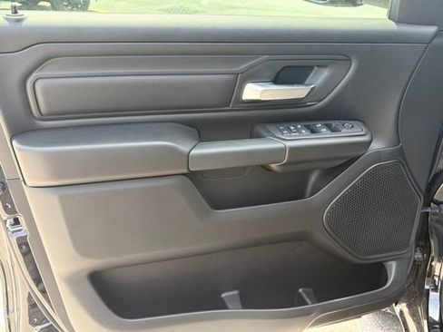 New 2026 RAM 1500 Express AWD/4WD image 12