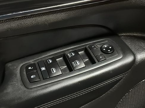 Used 2020 Jeep Grand Cherokee Limited w/ Luxury Group II AWD/4WD image 22