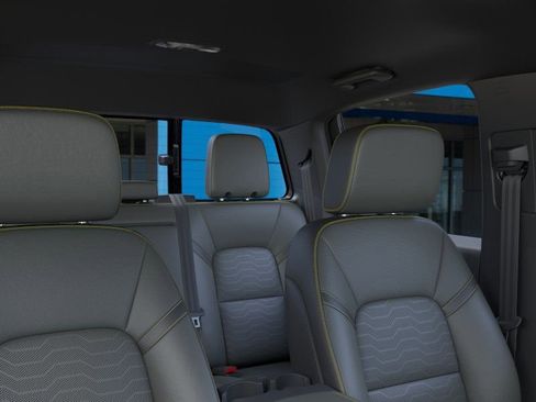 New 2026 Chevrolet Colorado ZR2 AWD/4WD image 24