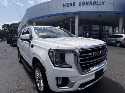 Used 2023 GMC Yukon SLT w/ SLT Luxury Package