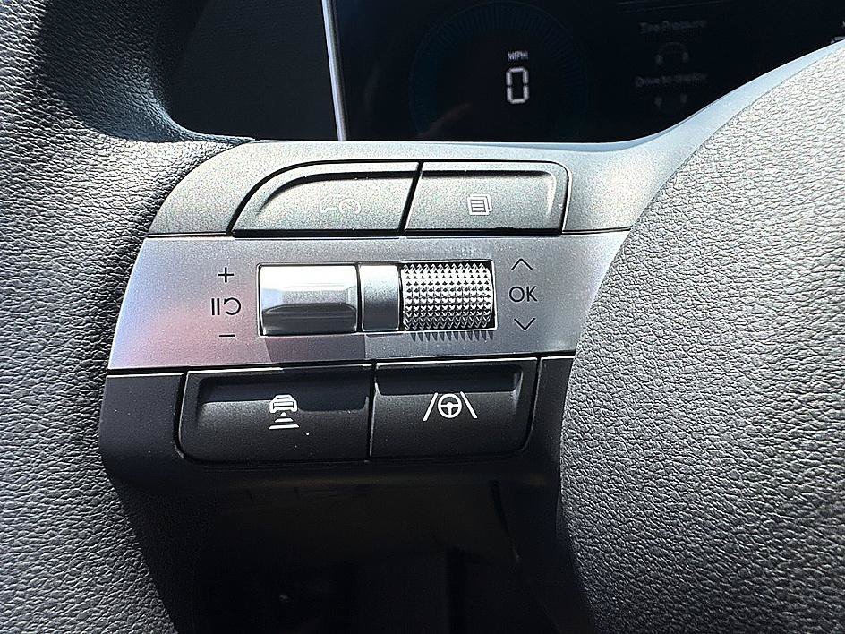 New 2026 Hyundai Tucson SEL Plus FWD image 13