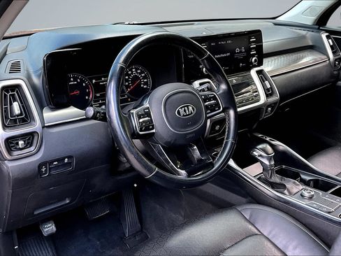 Used 2021 Kia Sorento S FWD image 20