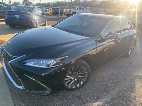 Used 2025 Lexus ES 350 Luxury image 5