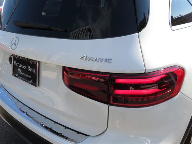 Used 2026 Mercedes-Benz GLB 250 4MATIC image 33